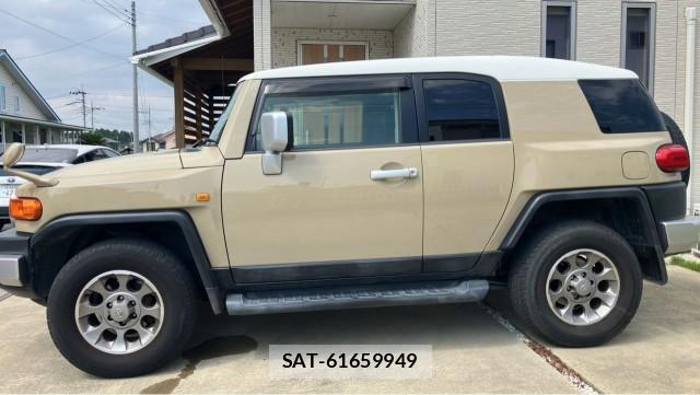 Toyota FJ CRUISER 2012-02 8282008-3