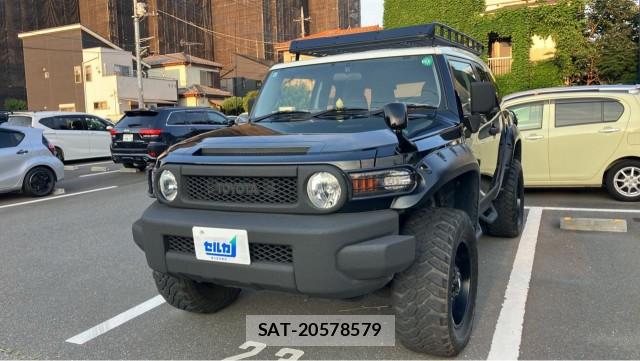 Toyota FJ CRUISER 2016-09 8282333-0