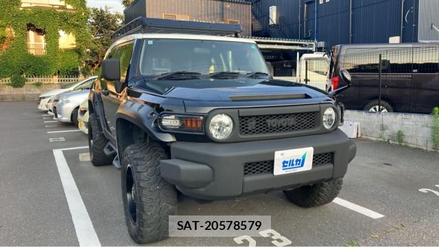 Toyota FJ CRUISER 2016-09 8282333-11