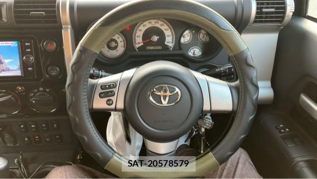 Toyota FJ CRUISER 2016-09 8282333-16