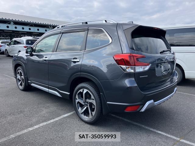 Subaru FORESTER 2022-01 8276851-1
