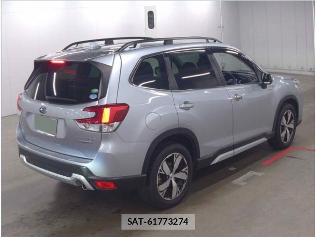 Subaru FORESTER 2018-10 8277023-4