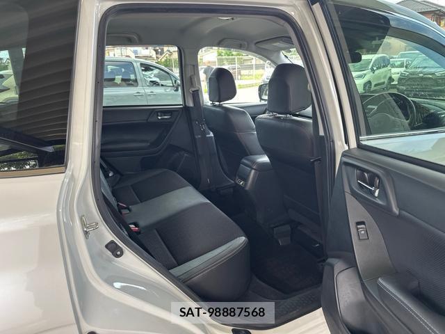 Subaru FORESTER 2018-03 8277763-8