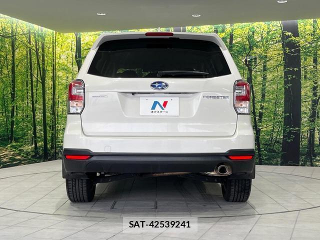 Subaru FORESTER 2016-03 8278065-14