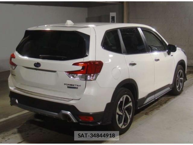 Subaru FORESTER 2022-09 8278599-1