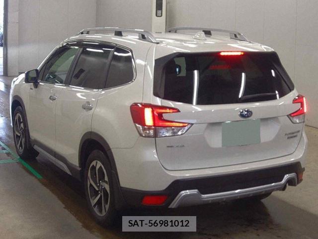 Subaru FORESTER 2022-09 8278956-1