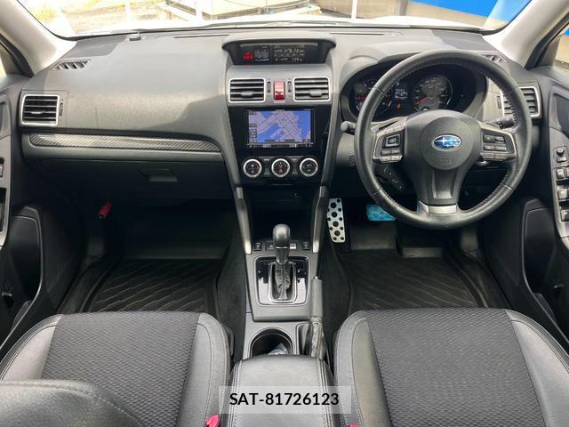 Subaru FORESTER 2015-02 8279580-1