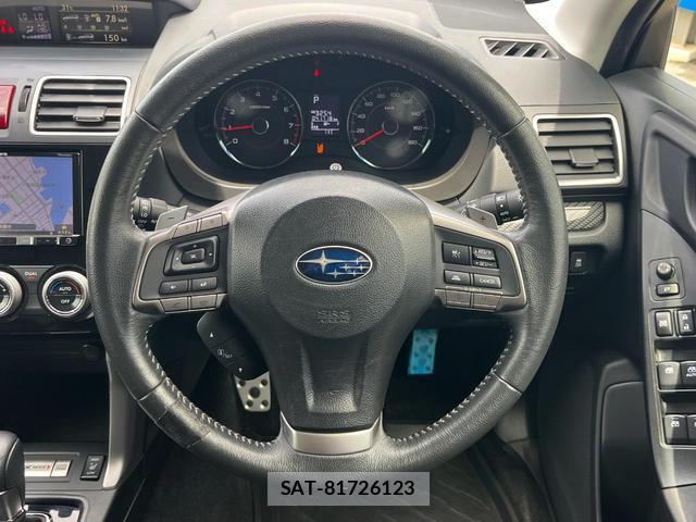 Subaru FORESTER 2015-02 8279580-11