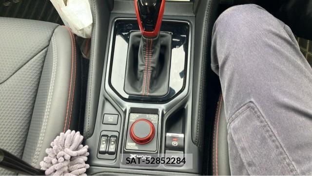 Subaru FORESTER 2023-08 8281168-14