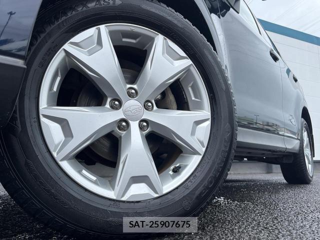 Subaru FORESTER 2012-11 8282514-1