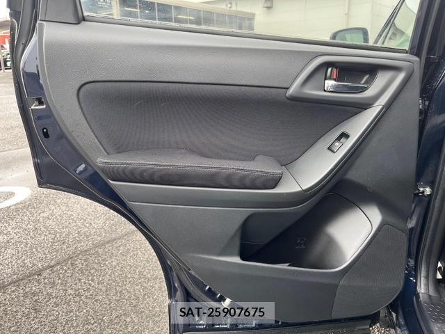 Subaru FORESTER 2012-11 8282514-17