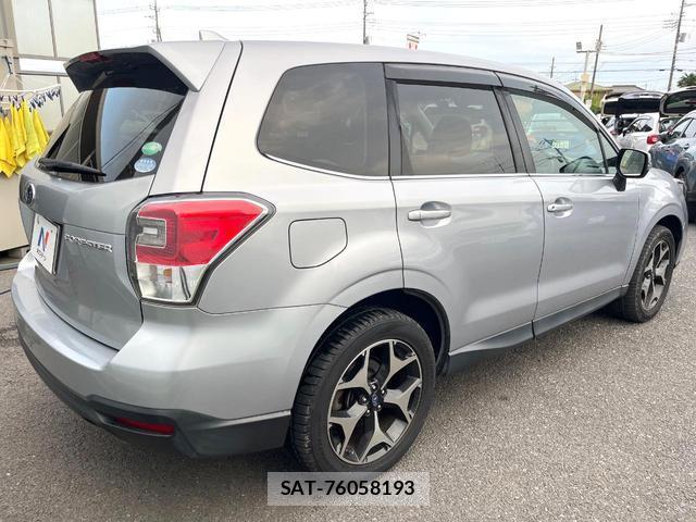 Subaru FORESTER 2016-12 8282820-16