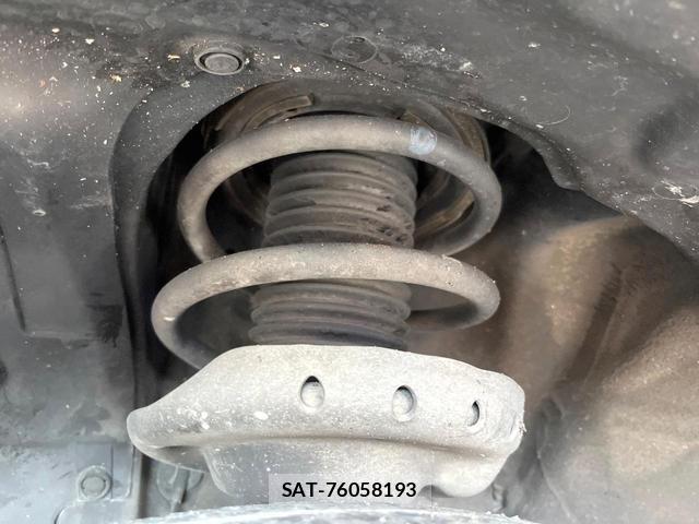 Subaru FORESTER 2016-12 8282820-19