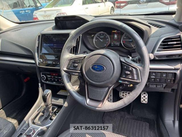 Subaru FORESTER 2023-09 8284388-2