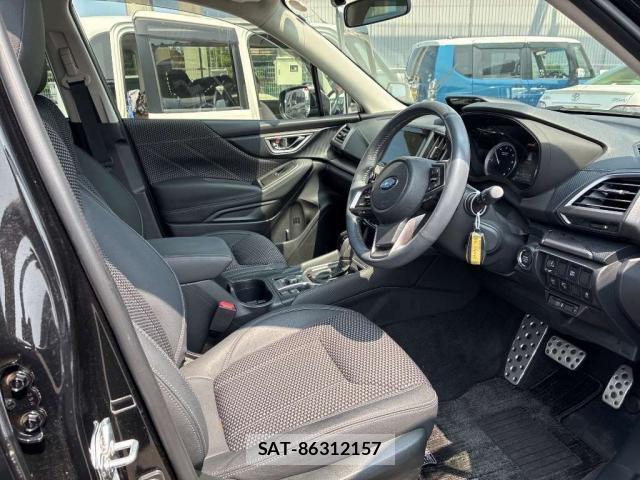 Subaru FORESTER 2023-09 8284388-4