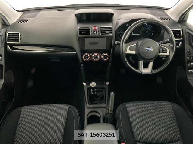 Subaru FORESTER 2017-07 8284631-11