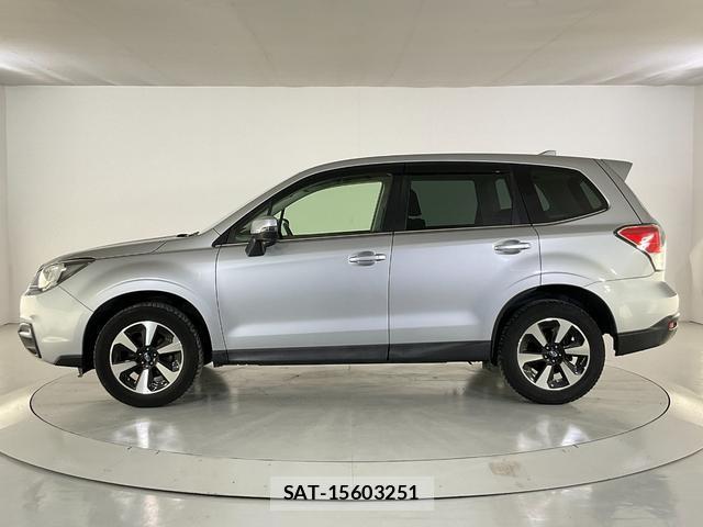 Subaru FORESTER 2017-07 8284631-3