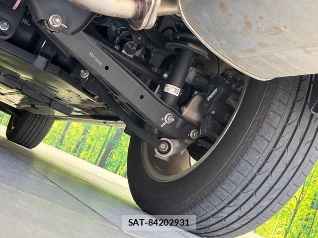 Subaru FORESTER 2019-07 8284924-19
