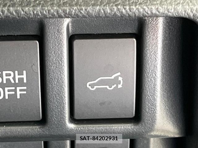 Subaru FORESTER 2019-07 8284924-5