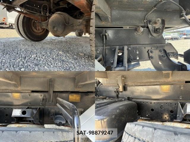 Isuzu FORWARD 2013-11 8284731-17