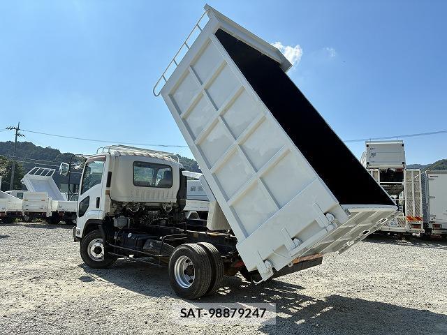 Isuzu FORWARD 2013-11 8284731-7