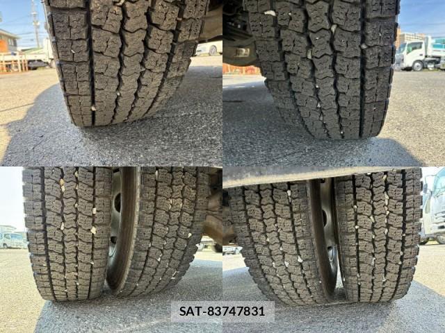 Isuzu FORWARD 2019-01 8284811-13