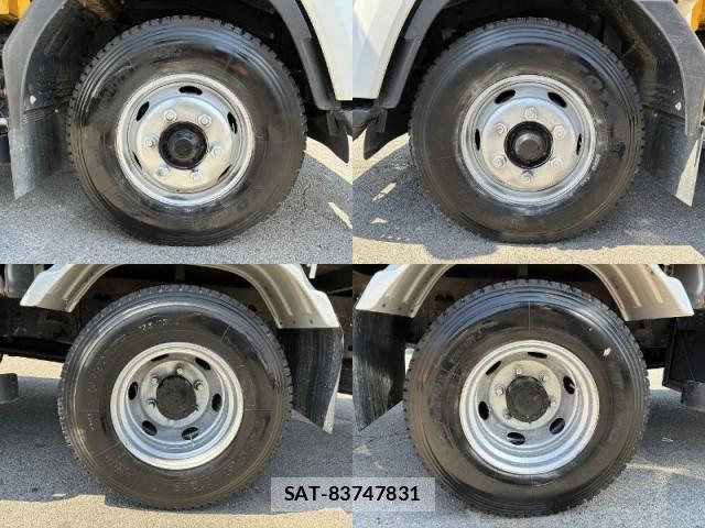 Isuzu FORWARD 2019-01 8284811-15