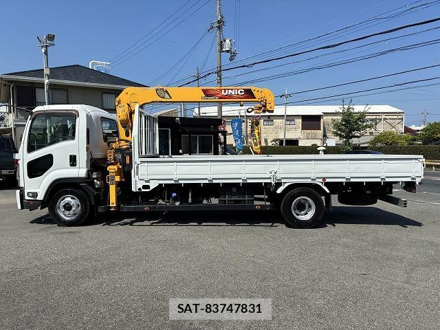 Isuzu FORWARD 2019-01 8284811-3