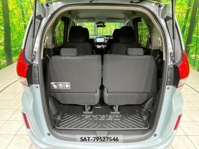 Honda FREED HYBRID 2023-10 8276696-10