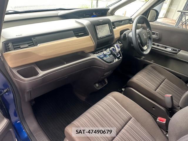 Honda FREED HYBRID 2019-06 8277619-14