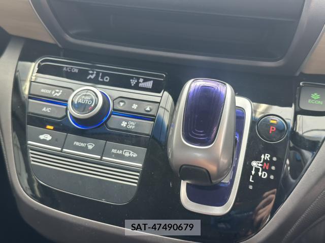 Honda FREED HYBRID 2019-06 8277619-19