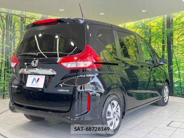 Honda FREED HYBRID 2023-05 8280040-17