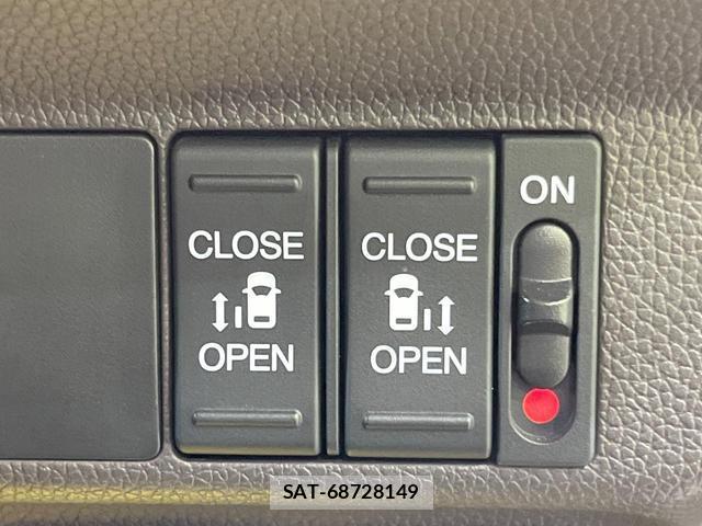 Honda FREED HYBRID 2023-05 8280040-2