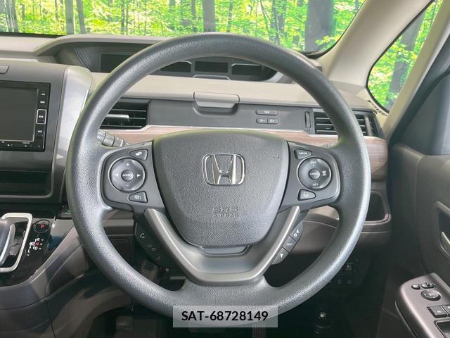 Honda FREED HYBRID 2023-05 8280040-7