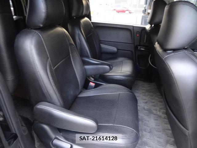 Honda FREED HYBRID 2015-11 8282933-16