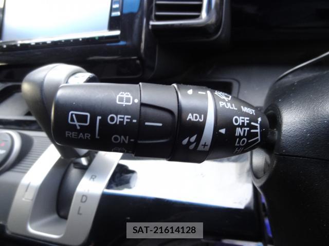 Honda FREED HYBRID 2015-11 8282933-19