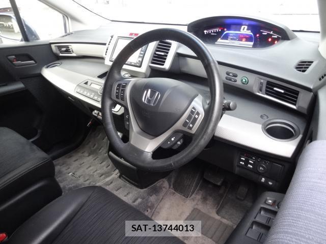 Honda FREED HYBRID 2012 8282935-17