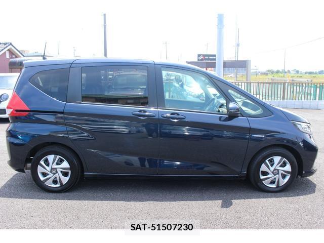 Honda FREED HYBRID 2021-06 8283497-18