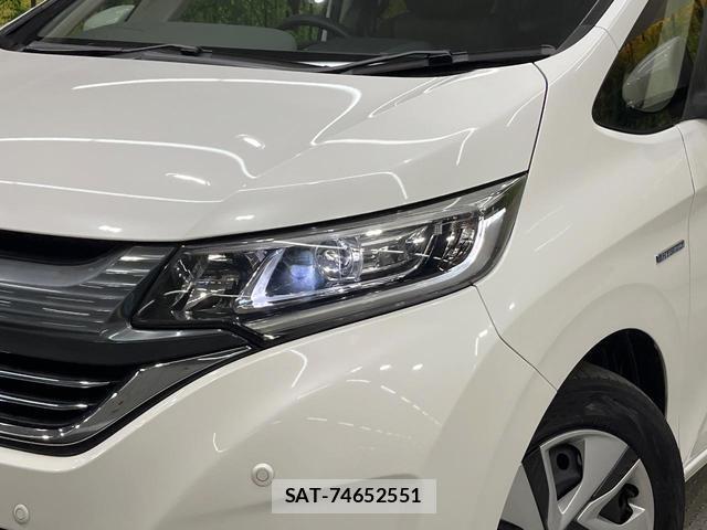 Honda FREED HYBRID 2017-12 8284016-11