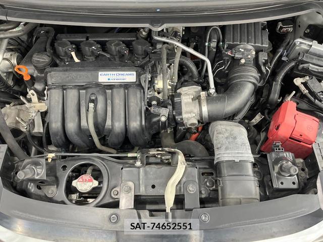 Honda FREED HYBRID 2017-12 8284016-17