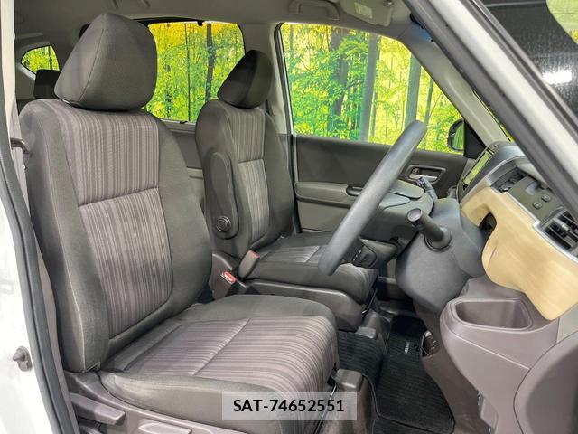 Honda FREED HYBRID 2017-12 8284016-7