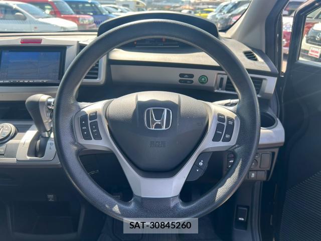 Honda FREED HYBRID 2012-05 8284022-17