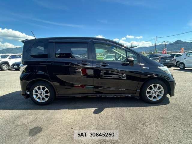Honda FREED HYBRID 2012-05 8284022-3