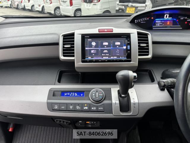 Honda FREED HYBRID 2015-08 8285021-9
