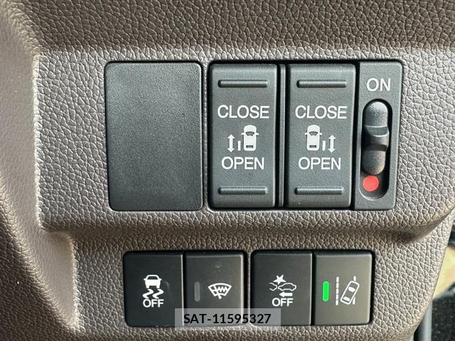 Honda FREED HYBRID 2022-02 8285441-14