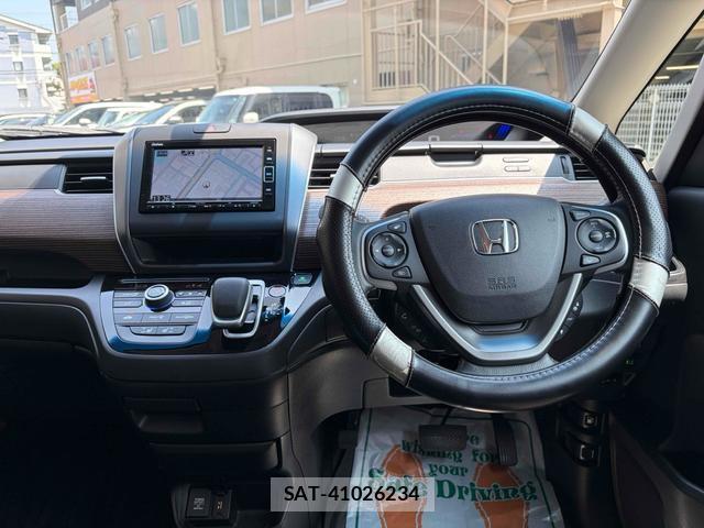 Honda FREED 2021-08 8277299-1