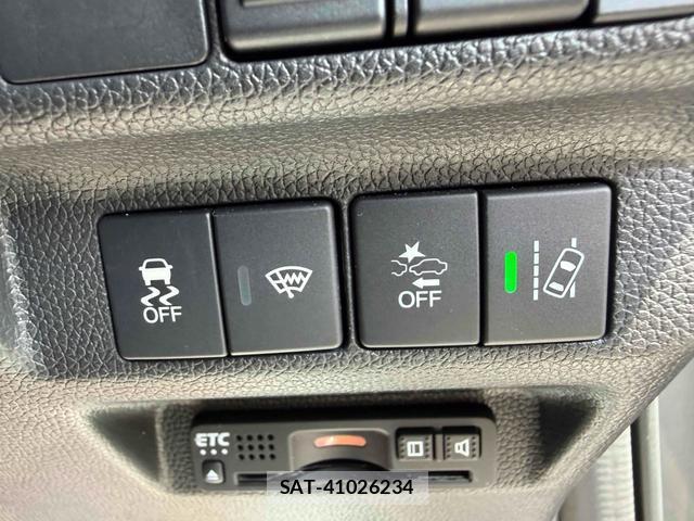 Honda FREED 2021-08 8277299-9
