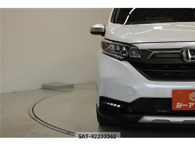 Honda FREED 2022-03 8277372-16