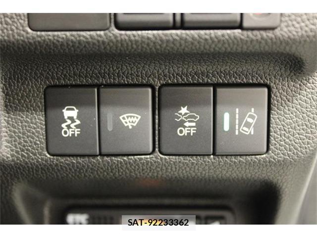 Honda FREED 2022-03 8277372-5