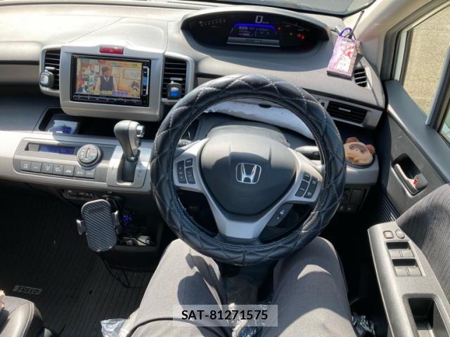 Honda FREED 2014-05 8279678-5